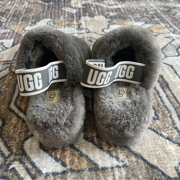 Ugg Fluff Yeah Slide On Gray Slippers Platform Fuzzy - Picture 3 of 7